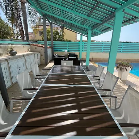 Villa Beach Sea View, Xxl Pool, 4 Bedroom